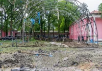 Miasto atakowane jest na niespotykaną dotąd skalę już drugą dobę - zdjęcie główne
