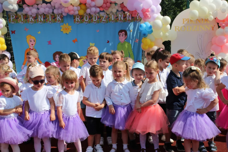 Rodzinny Piknik 2025 w ZSP Nr 4 – święto radości, integracji i emocji - zdjęcie 10