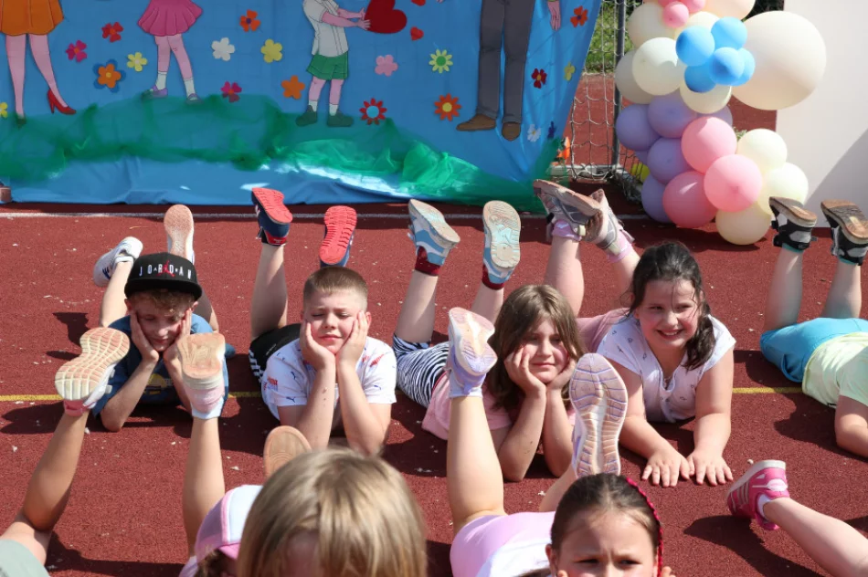 Rodzinny Piknik 2025 w ZSP Nr 4 – święto radości, integracji i emocji - zdjęcie 16