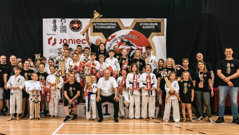 Wielki turniej karate w Limanowej - zdjęcie 1