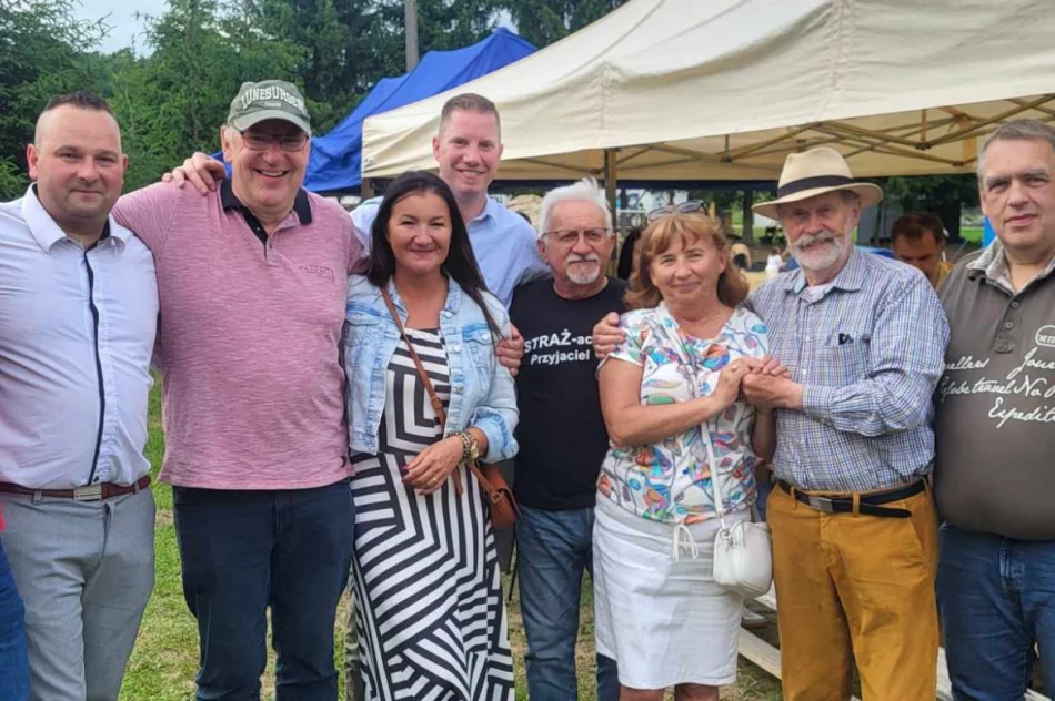Piknik Strażacki i jubileusz 25-lecia Kapeli Łososinioki! - zdjęcie 4