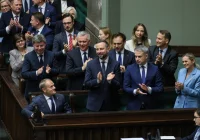 Wotum zaufania dla rządu. Jak głosowali posłowie regionu? - zdjęcie główne