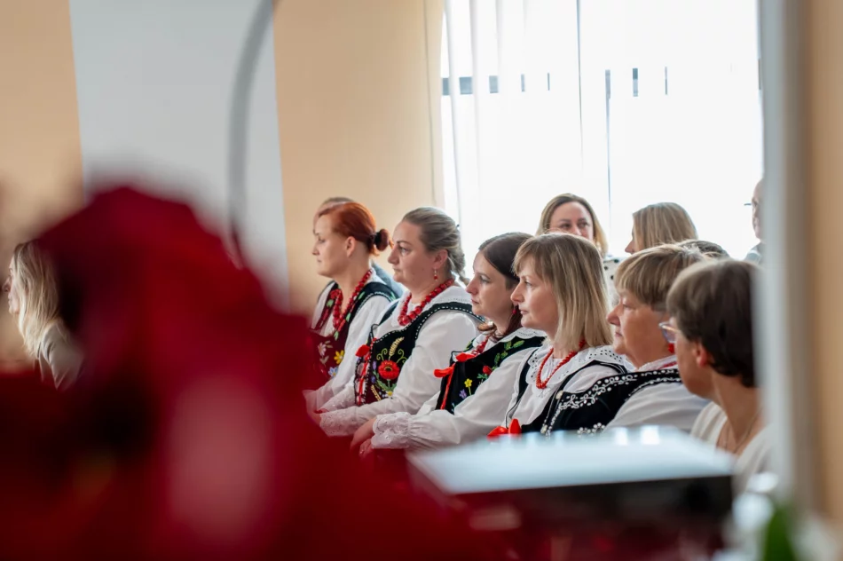 Nagrody za działalność kulturalną wręczone (ZDJĘCIA) - zdjęcie 2