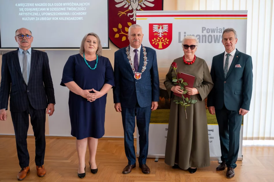 Nagrody za działalność kulturalną wręczone (ZDJĘCIA) - zdjęcie 6