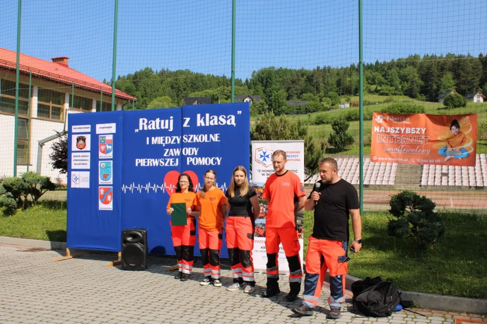 „Ratuj z klasą” międzyszkolne zawody pierwszej pomocy - wyniki - zdjęcie 4