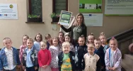 Przedszkolaki z Nowego Rybia wzięły udział w ogólnopolskiej akcji - Giga Laurka dla Strażników Lasów - zdjęcie 2