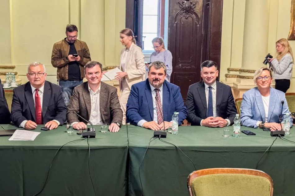 Wyjazdowa komisja: głównym tematem „Podłęże – Piekiełko” - zdjęcie 10