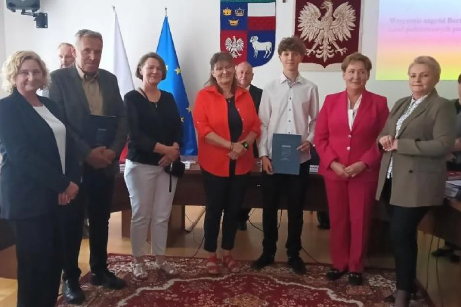 Nagrody dla najzdolniejszych uczniów - zdjęcie 15