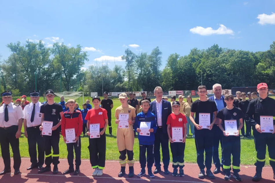 Rywalizowały młodzieżowe drużyny pożarnicze - zdjęcie 15