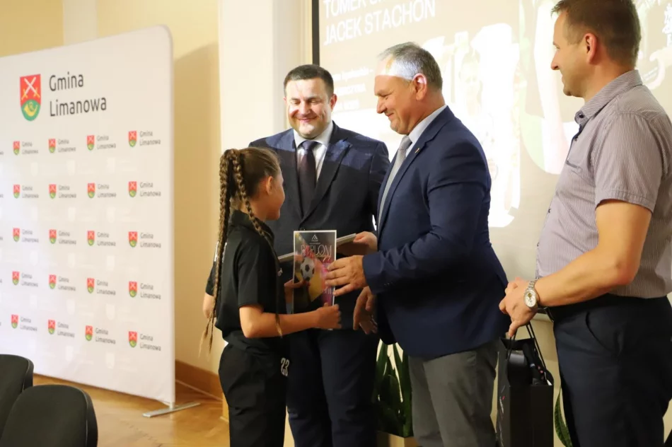 Nagrody dla sportowców z wysokimi osiągnięciami - zdjęcie 15