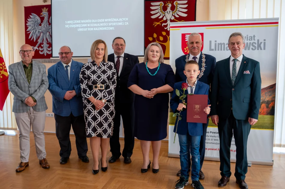 Sportowcy z Limanowszczyzny uhonorowani podczas sesji  - zdjęcie 10