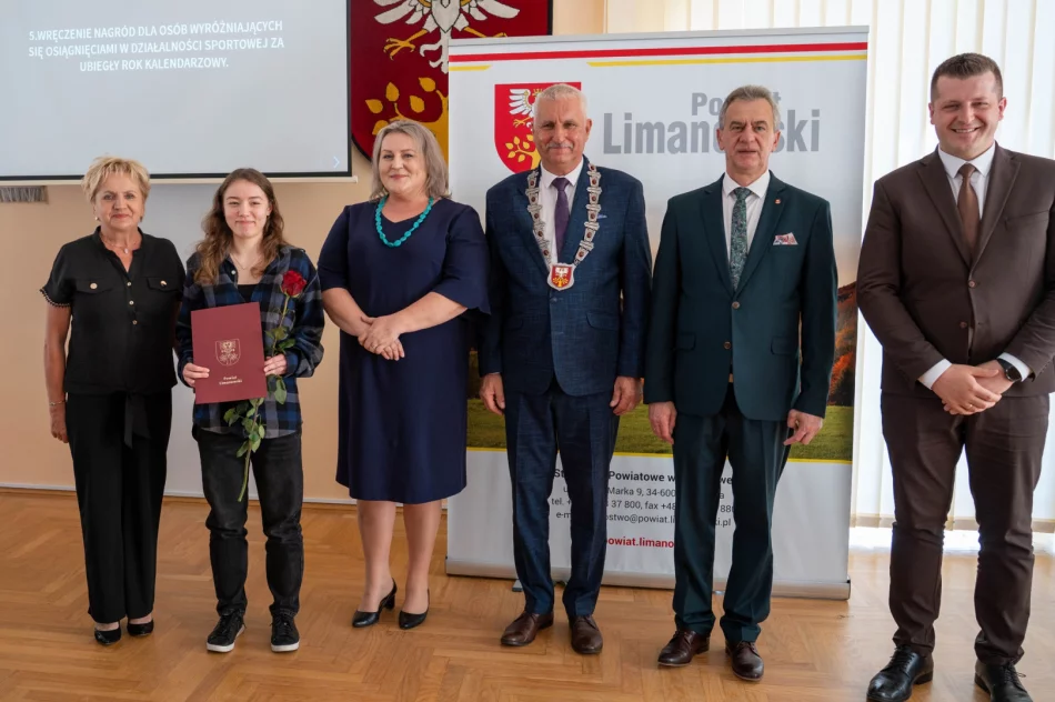 Sportowcy z Limanowszczyzny uhonorowani podczas sesji  - zdjęcie 18