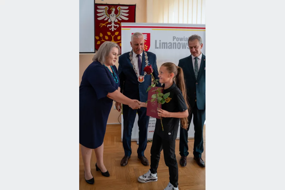 Sportowcy z Limanowszczyzny uhonorowani podczas sesji  - zdjęcie 20