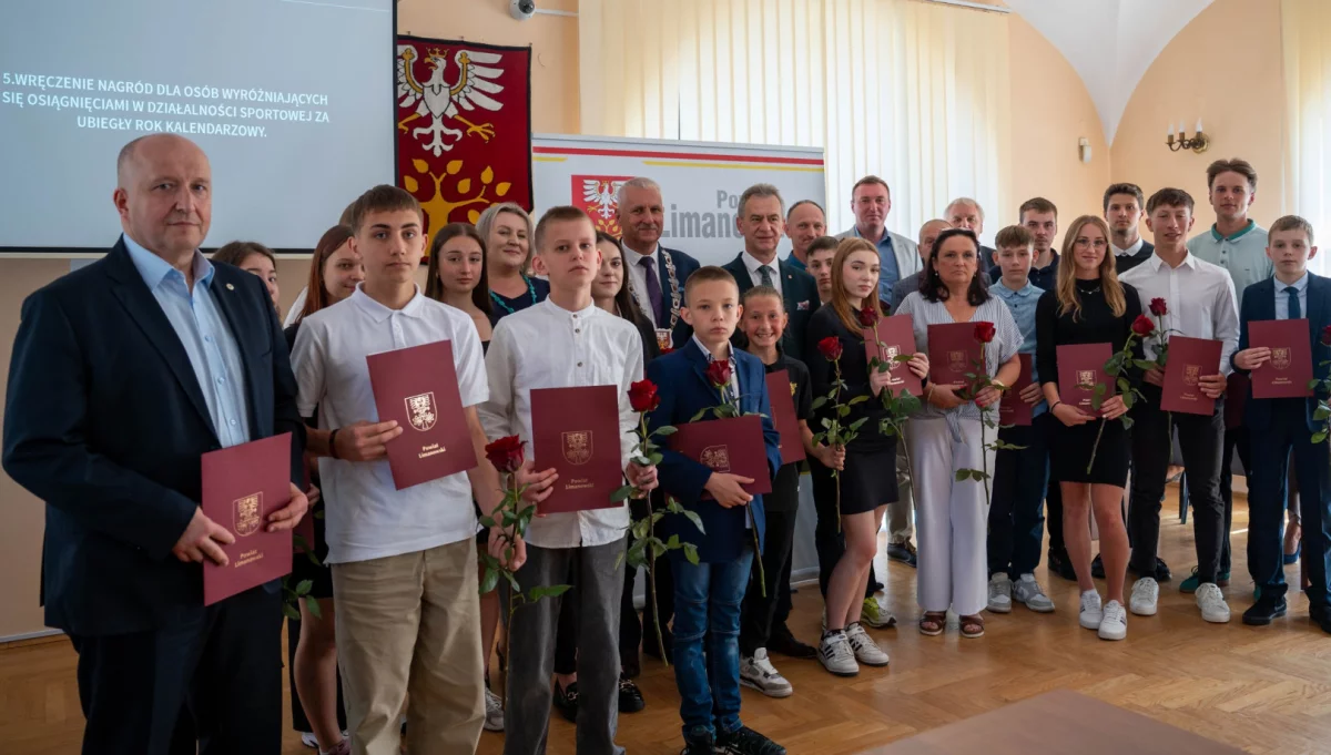 Uhonorowano sportowców i trenerów/fot.: Powiat Limanowski