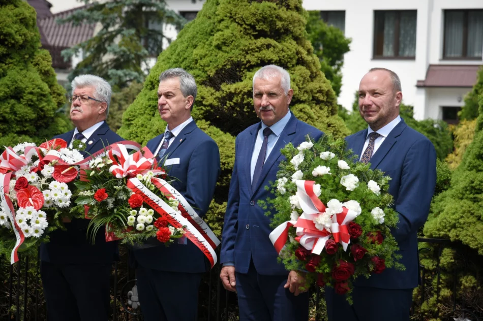Uczczono pamięć ofiar niemieckich nazistowskich obozów - zdjęcie 8