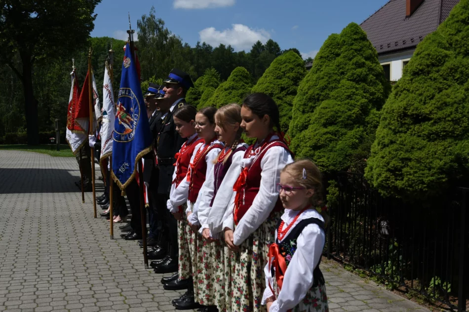Uczczono pamięć ofiar niemieckich nazistowskich obozów - zdjęcie 9