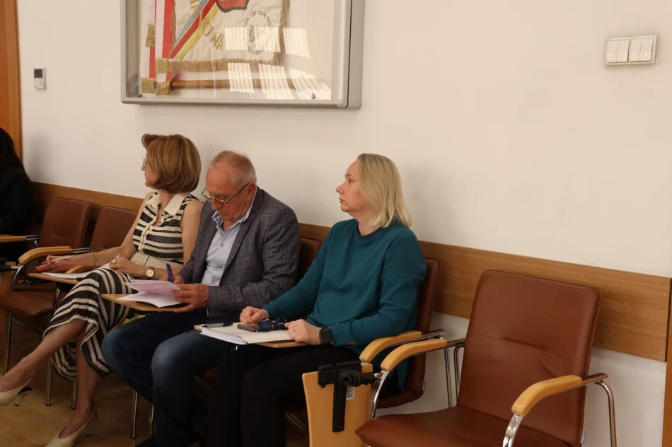 Absolutorium i wotum zaufania dla Burmistrz Miasta Limanowa! - zdjęcie 2