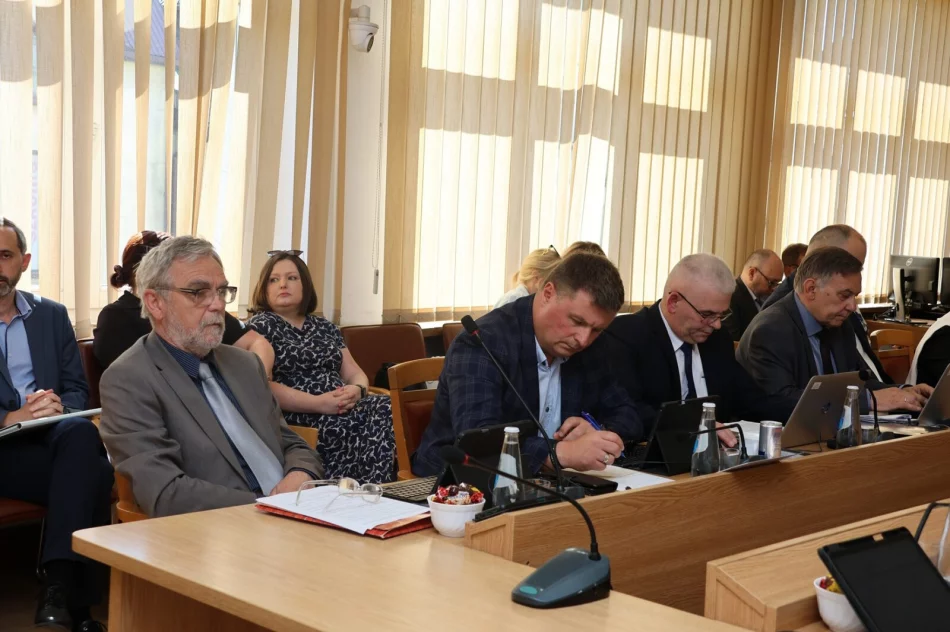 Absolutorium i wotum zaufania dla Burmistrz Miasta Limanowa! - zdjęcie 15