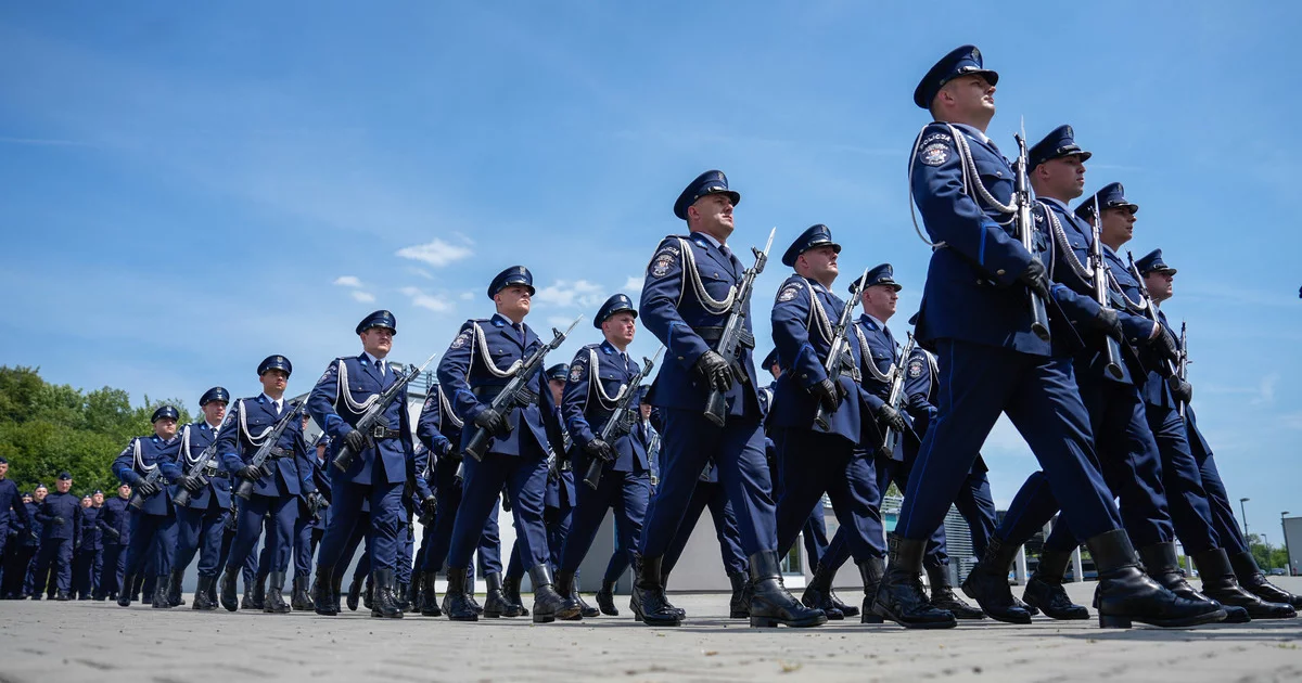 Nowi funkcjonariusze w Małopolsce - ślubowało 74 policjantów