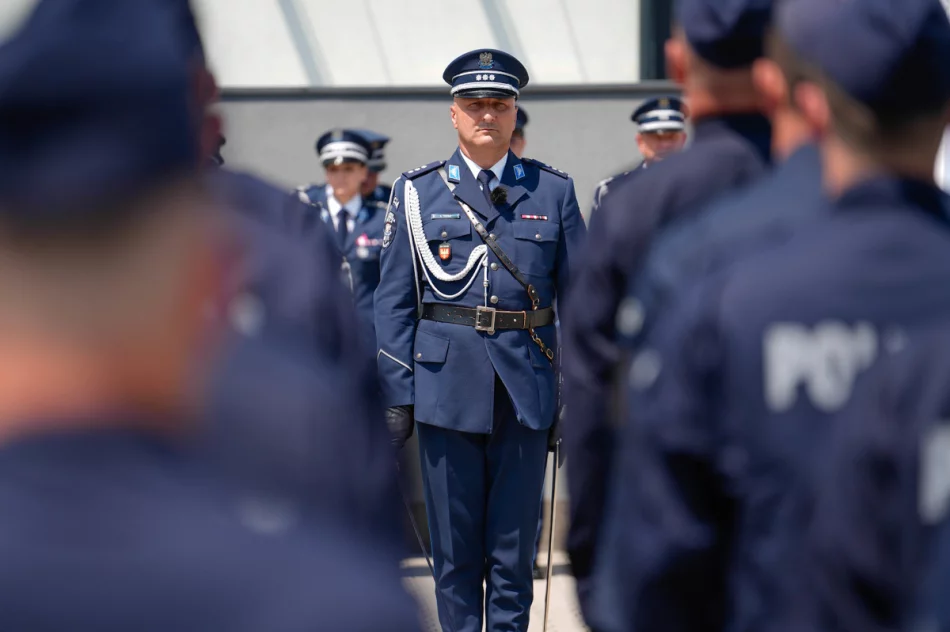 Nowi funkcjonariusze w Małopolsce - ślubowało 74 policjantów - zdjęcie 5