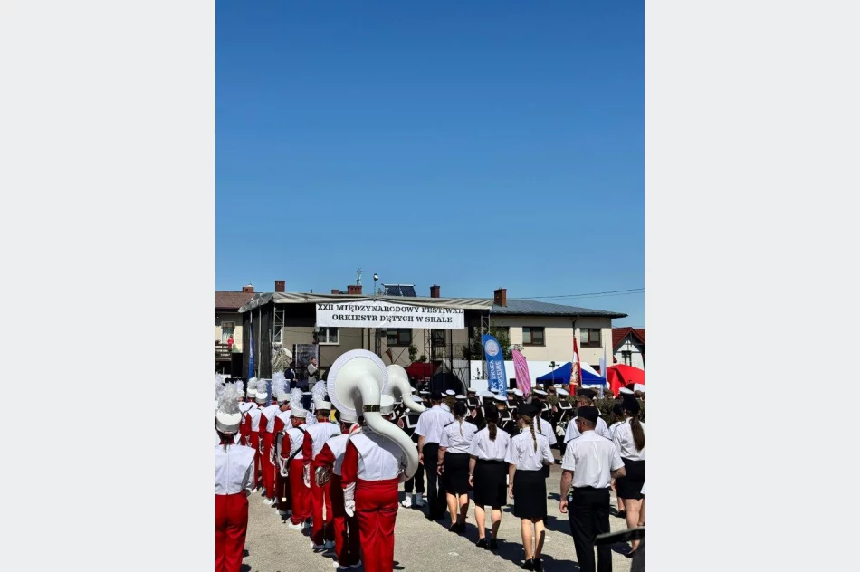 Orkiestra z Limanowszczyzny wystąpiła na festiwalu orkiestr  - zdjęcie 13