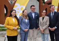 Hołownia: Polska 2050 rozpoczyna nowy rozdział swojej pracy - zdjęcie główne
