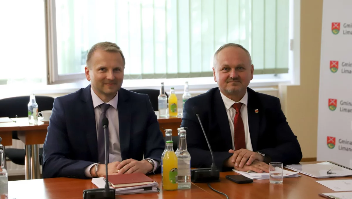 JEDNOGŁOŚNE ABSOLUTORIUM ZA 2024 ROK DLA WÓJTA GMINY LIMANOWA