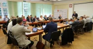 JEDNOGŁOŚNE ABSOLUTORIUM ZA 2024 ROK DLA WÓJTA GMINY LIMANOWA - zdjęcie 2
