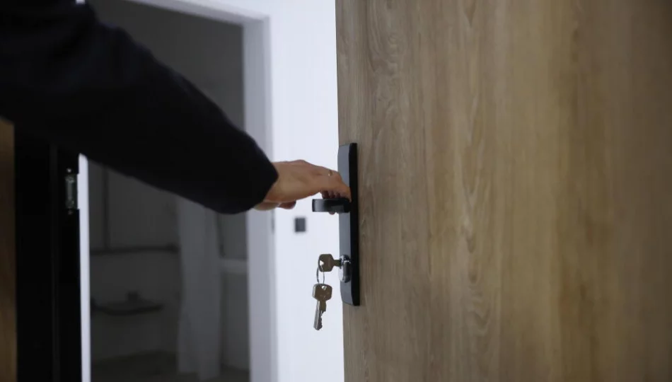 Raport: co dziesiąty młody Polak chce w tym roku ubiegać się o kredyt na mieszkanie - zdjęcie 1