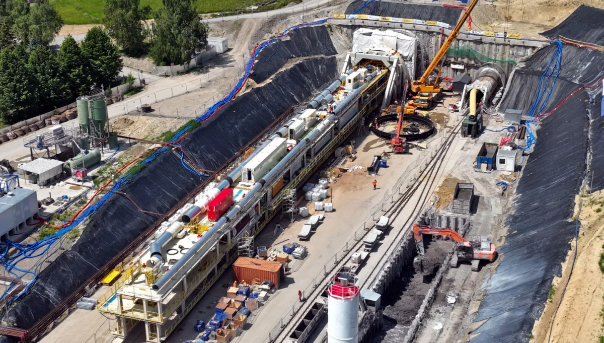 "Jadwiga" ruszyła. Rozpoczęto drążenie głównego tunelu