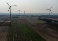 Ustawa wiatrakowa i przedłużenie mrożenia cen prądu - zdjęcie główne