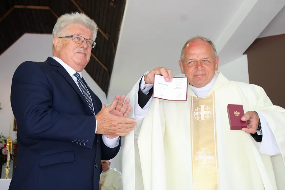 700-lecie parafii pw. Wszystkich Świętych w Łososinie Górnej - zdjęcie 11