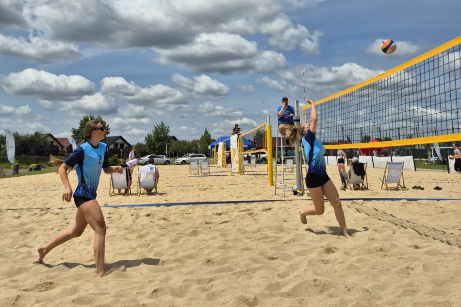 Finał Krajowy w Siatkówce Plażowej w kat. Igrzysk Młodzieży Szkolnej z udziałem dziewcząt z „Jedynki” - zdjęcie 5