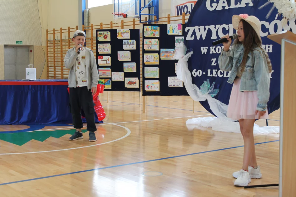 Gala Zwycięzców – święto 60-lecia Szkoły Podstawowej Nr 3 - zdjęcie 11
