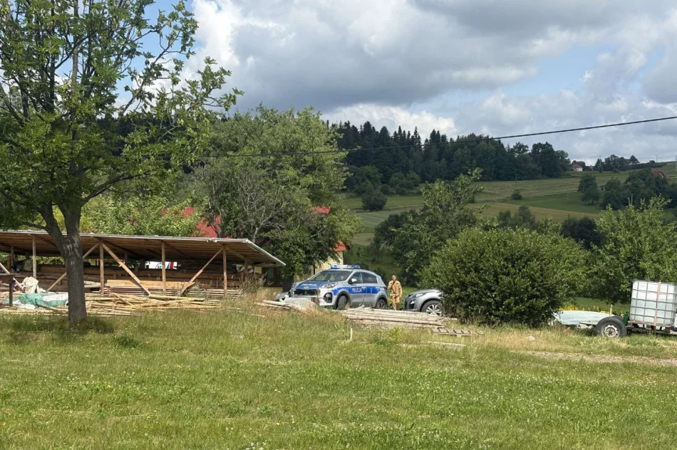 Nie żyje młode małżeństwo, 3 postrzelona osoba w ciężkim stanie. Trwa obława za sprawcą, prawdopodobnie jest uzbrojony (ZDJĘCIA, WIDEO) - zdjęcie 2