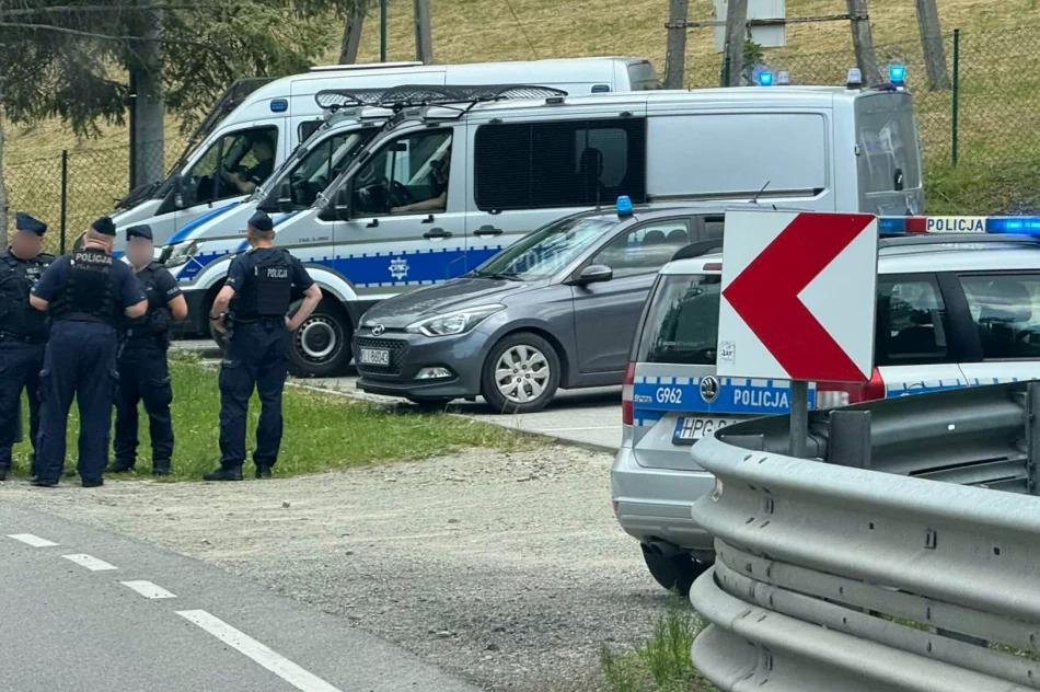 Trwa obława za Tadeuszem Dudą, sprawcą strzelaniny w Starej Wsi - zdjęcie 8