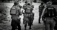 Strzelanina - noc i drugi dzień poszukiwań Tadeusza Dudy. Black Hawk znów w powietrzu - zdjęcie 4