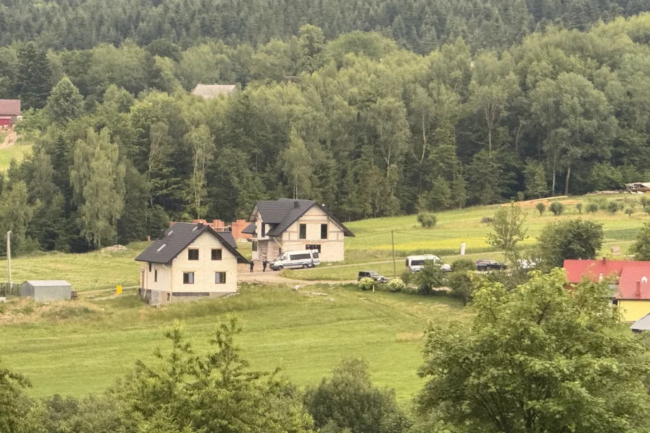 Strzelanina - noc i drugi dzień poszukiwań Tadeusza Dudy. Black Hawk znów w powietrzu - zdjęcie 5
