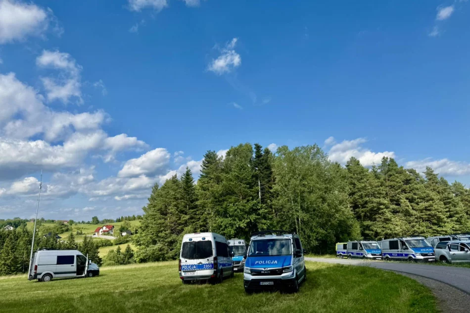 33 godziny obławy. CBŚP sprawdza domy - zdjęcie 10