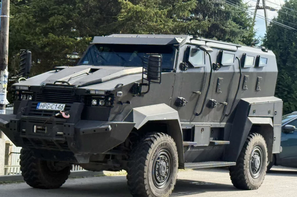 33 godziny obławy. CBŚP sprawdza domy - zdjęcie 13