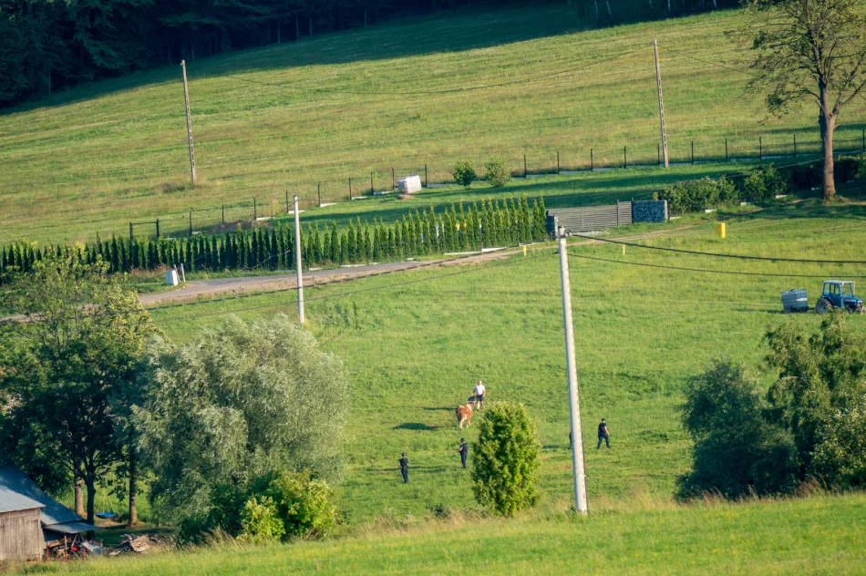Poniedziałek: teren poszukiwań to 200 hektarów. Wpis policji w sprawie Bayraktar - zdjęcie 18