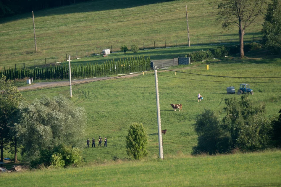 Poniedziałek: teren poszukiwań to 200 hektarów. Wpis policji w sprawie Bayraktar - zdjęcie 19