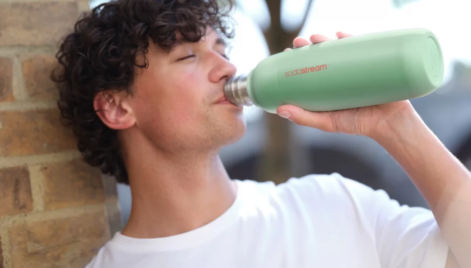 Butelka SodaStream Fizz&Go: Twoje rozwiązanie na świeże napoje w podróży - zdjęcie 1