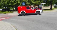 Zderzenie dwóch samochodów, jedna osoba trafiła do szpitala - zdjęcie 4