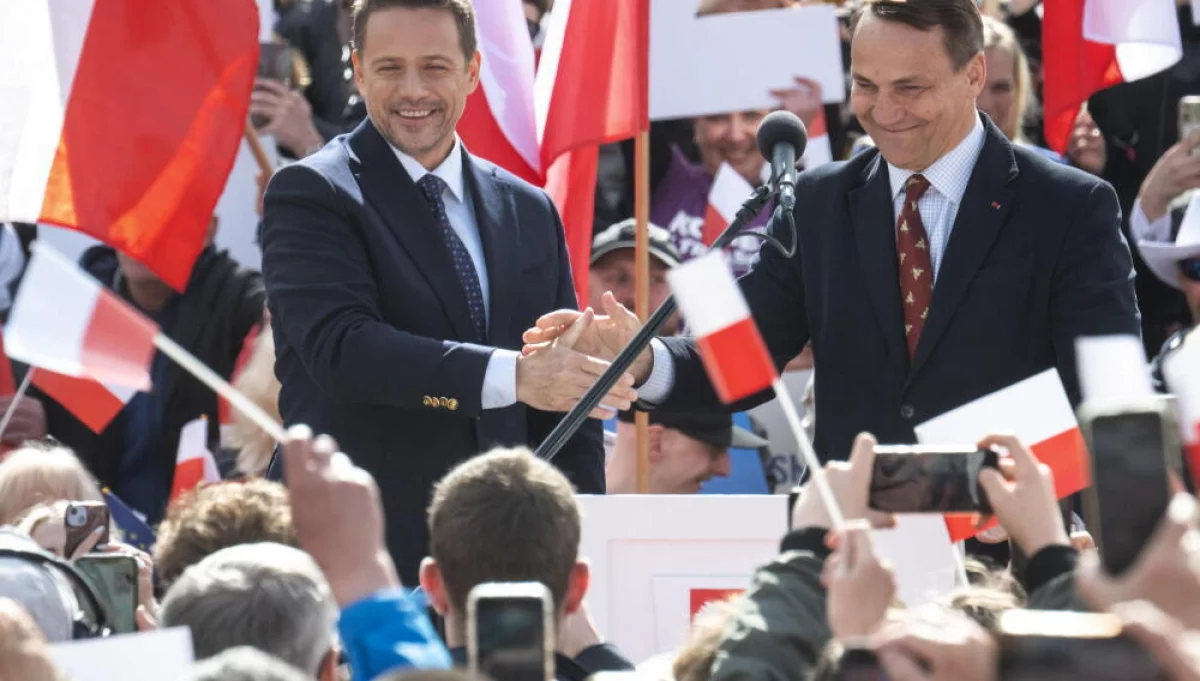 Sondaż: Sikorski, Nawrocki i Trzaskowski z największym zaufaniem Polaków