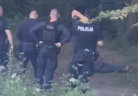 Oświadczenie policji w sprawie odnalezienia zwłok. Głos świadka i komentarz posła - zdjęcie główne