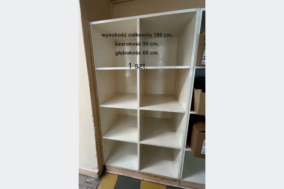 Szpital wystawił na sprzedaż zabytkowy sejf z 1911 roku - zdjęcie 4