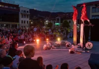 Teatry uliczne zawładną jutro miastem  - zdjęcie główne