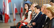 Beata Szydło w Limanowej: 'Wygraliśmy dzięki temu, że potrafiliśmy być razem' (zdjęcia i wideo) - zdjęcie 2