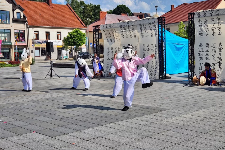 Spektakl koreańskiej grupy na otwarcie ULICA Festival (ZDJĘCIA) - zdjęcie 3